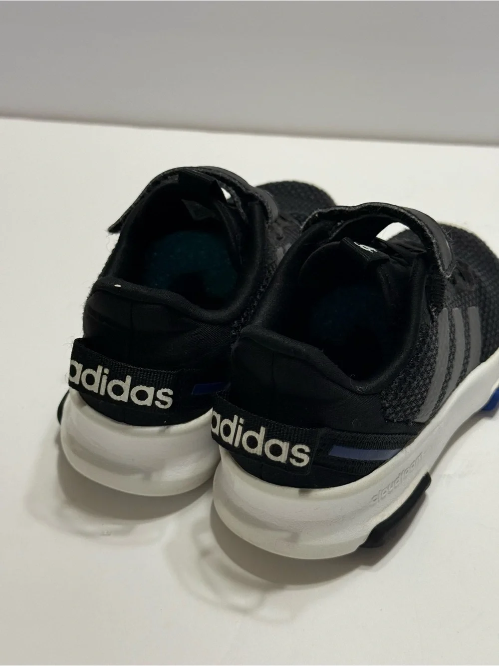 adidas Cloudform Black Mesh Sneakers with White Midsole Boy's Sz 11